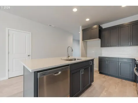 1564 NW Tracy Street Mcminnville OR 97128