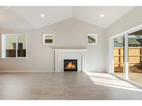 1564 NW Tracy Street Mcminnville OR 97128