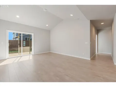1564 NW Tracy Street Mcminnville OR 97128