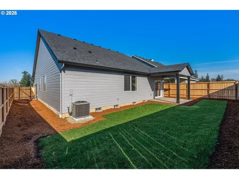 1564 NW Tracy Street Mcminnville OR 97128