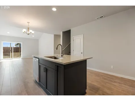 1564 NW Tracy Street Mcminnville OR 97128