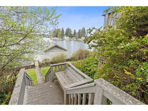2871 NE East Devils Lake Road Otis OR 97368