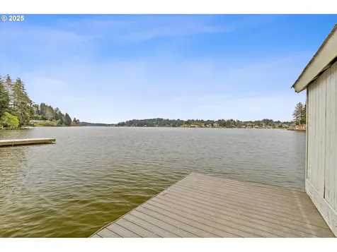 2871 NE East Devils Lake Road Otis OR 97368