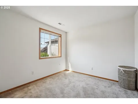 5661 J Street Washougal WA 98671