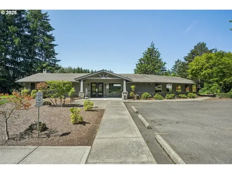 5661 J Street Washougal WA 98671