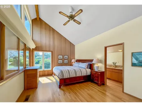 2036 NE Lagoon Lane Lincoln City OR 97367