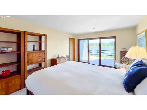 2036 NE Lagoon Lane Lincoln City OR 97367
