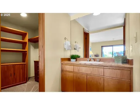 2036 NE Lagoon Lane Lincoln City OR 97367