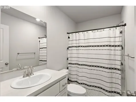 31317 NW North Avenue North Plains OR 97133
