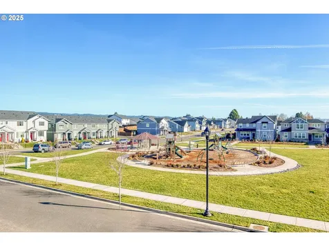 31317 NW North Avenue North Plains OR 97133
