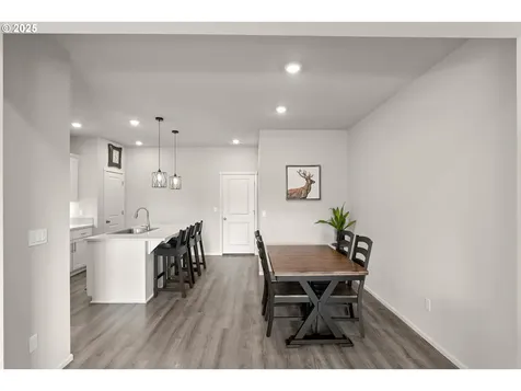 31317 NW North Avenue North Plains OR 97133