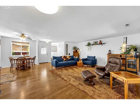 13203 NW 3rd Court Vancouver WA 98685
