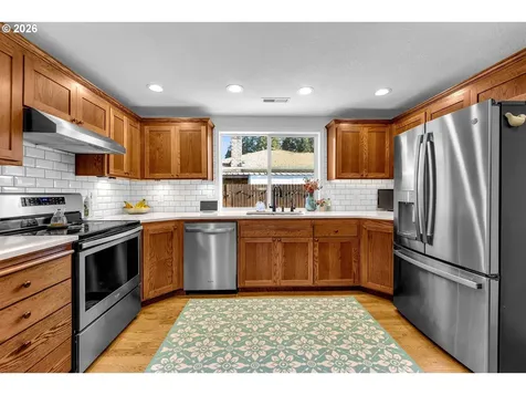 13203 NW 3rd Court Vancouver WA 98685
