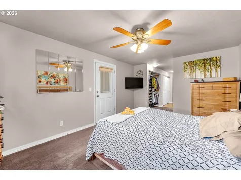 13203 NW 3rd Court Vancouver WA 98685