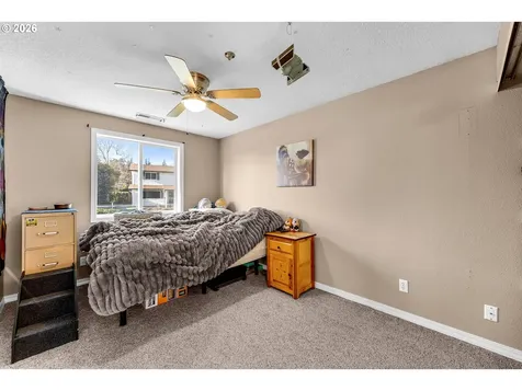 13203 NW 3rd Court Vancouver WA 98685