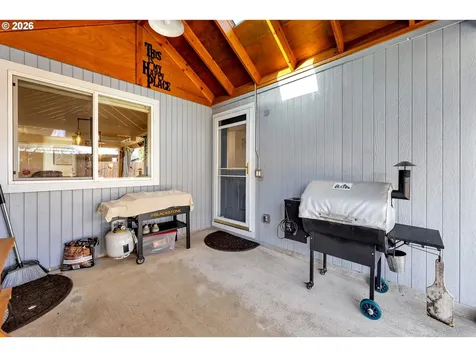 13203 NW 3rd Court Vancouver WA 98685
