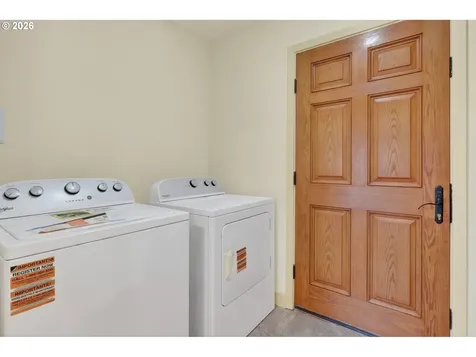 142 Holmes Lane Oregon City OR 97045