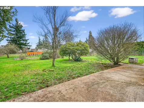 142 Holmes Lane Oregon City OR 97045
