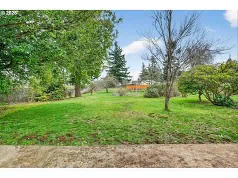142 Holmes Lane Oregon City OR 97045