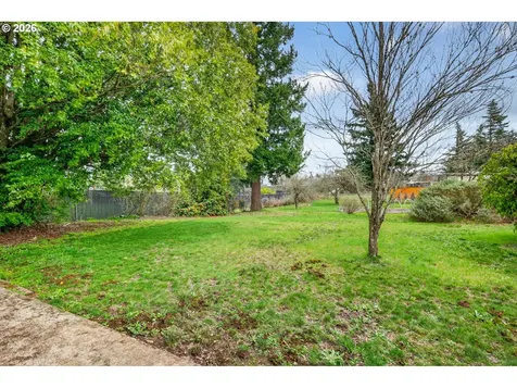142 Holmes Lane Oregon City OR 97045
