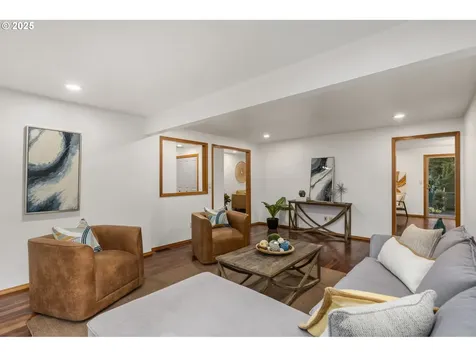 1311 Otter Lane Oregon City OR 97045