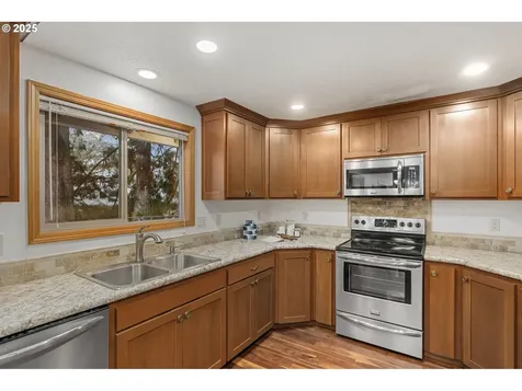 1311 Otter Lane Oregon City OR 97045