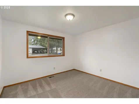 1311 Otter Lane Oregon City OR 97045