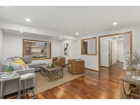 1311 Otter Lane Oregon City OR 97045