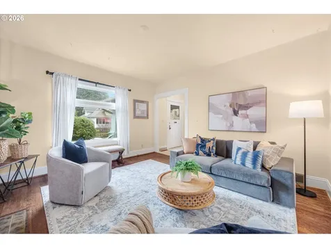 2611 SE 49th Avenue Portland OR 97206