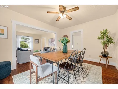 2611 SE 49th Avenue Portland OR 97206