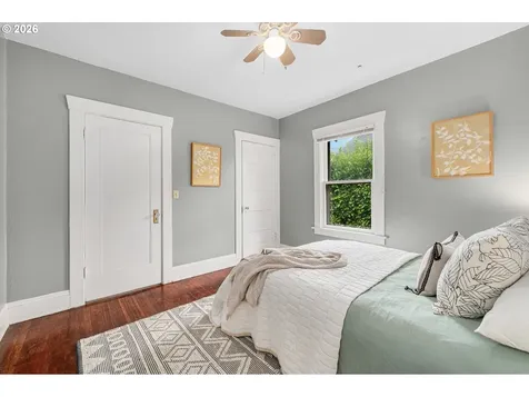2611 SE 49th Avenue Portland OR 97206