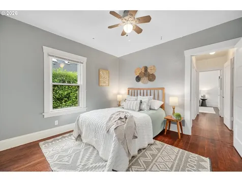 2611 SE 49th Avenue Portland OR 97206