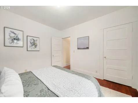 2611 SE 49th Avenue Portland OR 97206