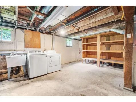 2611 SE 49th Avenue Portland OR 97206