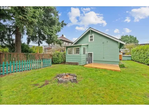 2611 SE 49th Avenue Portland OR 97206