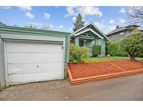 2611 SE 49th Avenue Portland OR 97206