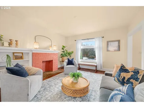 2611 SE 49th Avenue Portland OR 97206