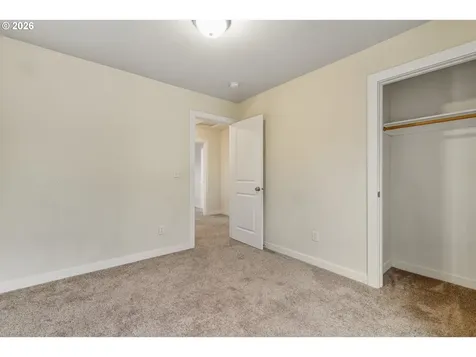 3223 SE 122nd Avenue Portland OR 97236