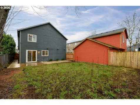 3223 SE 122nd Avenue Portland OR 97236