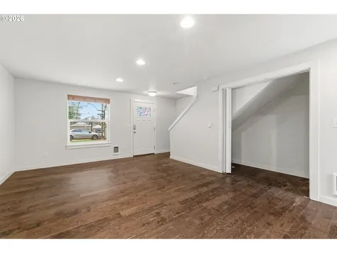 3223 SE 122nd Avenue Portland OR 97236