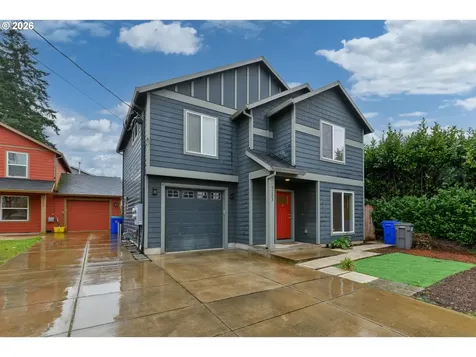 3223 SE 122nd Avenue Portland OR 97236