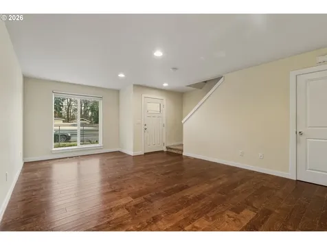 3223 SE 122nd Avenue Portland OR 97236