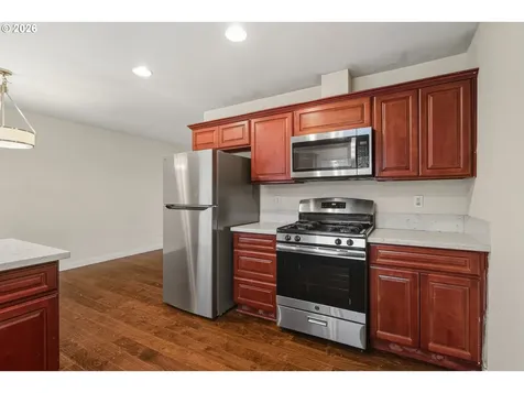 3223 SE 122nd Avenue Portland OR 97236