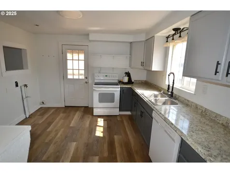 520 NE 4th Street Pilot Rock OR 97868