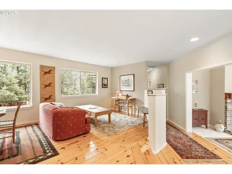 61082 Ferguson Court Bend OR 97702