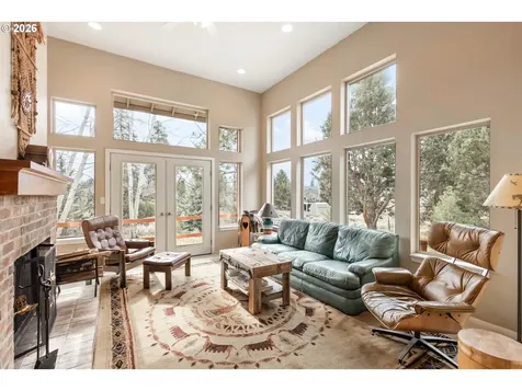 61082 Ferguson Court Bend OR 97702