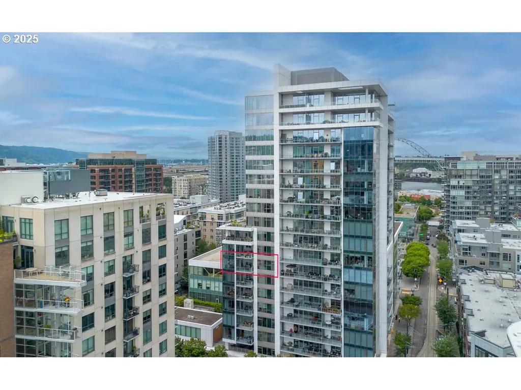 1001 NW Lovejoy Street Portland OR 97209