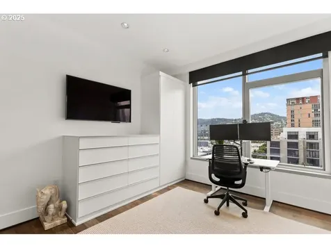 1001 NW Lovejoy Street Portland OR 97209