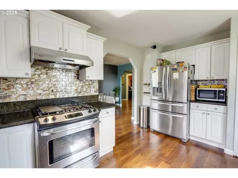 1919 SE 162nd Avenue Portland OR 97233