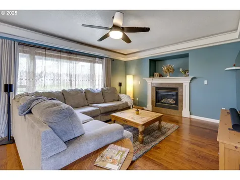 1919 SE 162nd Avenue Portland OR 97233